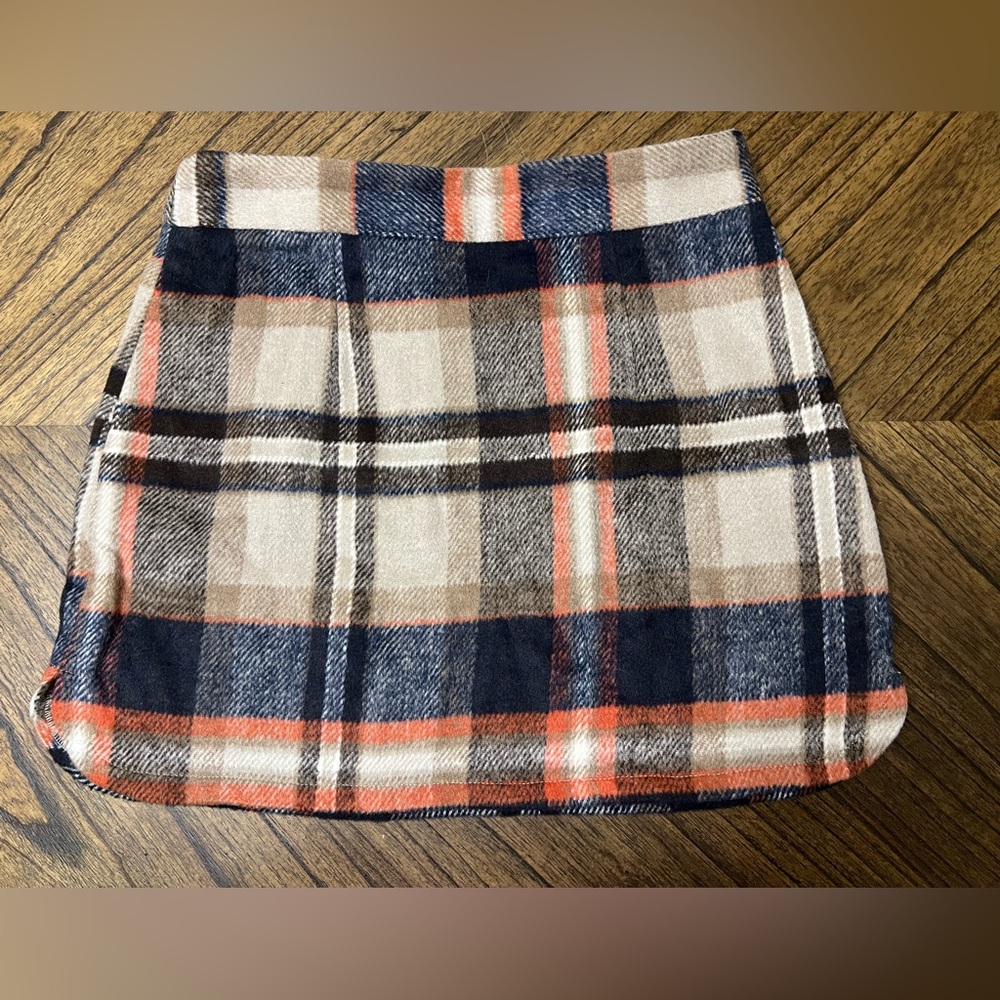 Forever 21 Blue Tan Orange Multicolor Plaid Curved Hem Preppy Mini Skirt Medium
